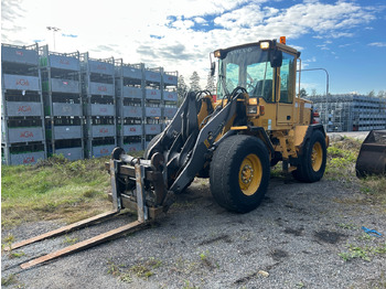 Kolesni nakladalec VOLVO L50D