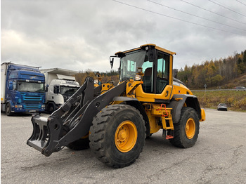 Kolesni nakladalec VOLVO L60H