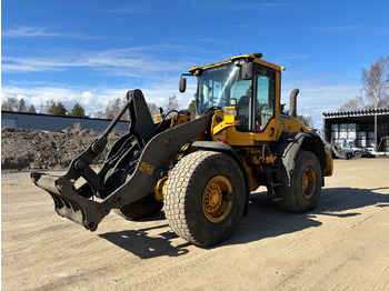 Kolesni nakladalec VOLVO L90G