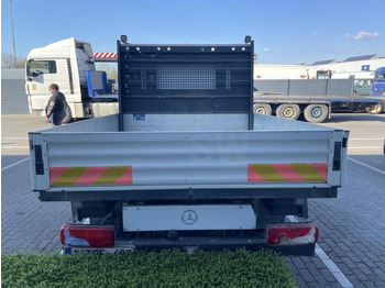 Dostavno vozilo s kesonom Mercedes SPRINTER 516 CDI - 64 558 KM: slika 4