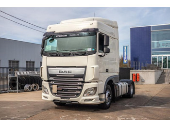 Vlačilec DAF XF 440
