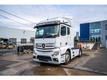 Vlačilec MERCEDES-BENZ Actros 1842