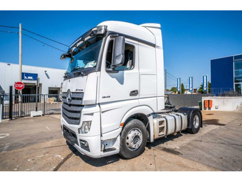 Vlačilec MERCEDES-BENZ Actros 1845