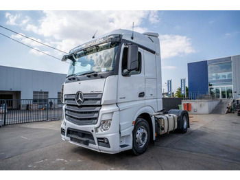 Vlačilec MERCEDES-BENZ Actros 1845