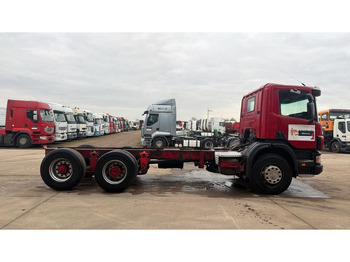 Tovornjak-šasija Scania 124 - 400 (MANUAL PUMP / 6X2 / BIG AXLE / GRAND PONT / POMPE MANUELLE): slika 3 Tovornjak-šasija Scania 124 - 400 (MANUAL PUMP / 6X2 / BIG AXLE / GRAND PONT / POMPE MANUELLE): slika 3