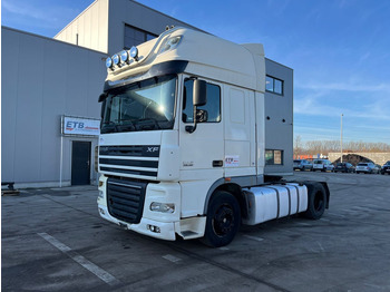 Vlačilec DAF XF 105 460