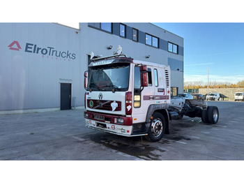 Tovornjak-šasija VOLVO FL6 220