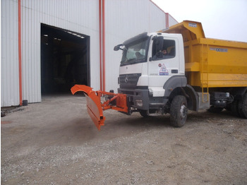 Snežni plug CATERPILLAR
