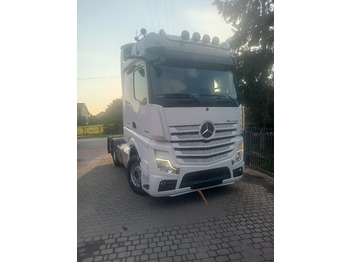 Vlačilec Mercedes-Benz Actros 2551: slika 3