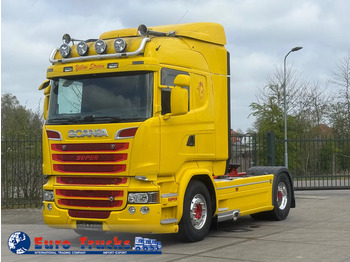 Vlačilec SCANIA S 520