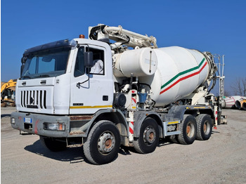 Avtomešalec s črpalko IVECO Astra