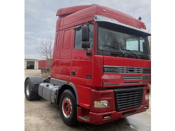 Vlačilec DAF XF 95 430