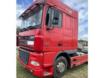 Vlačilec DAF XF 95 480