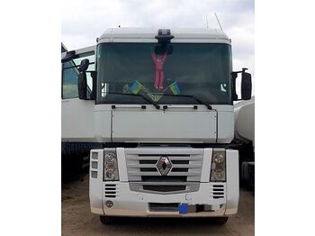 Vlačilec RENAULT Magnum