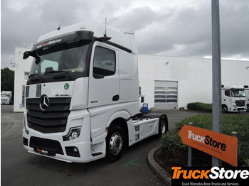 Vlačilec MERCEDES-BENZ Actros 1845