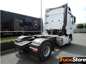 Vlačilec Mercedes-Benz Actros 1843 LS: slika 4 Vlačilec Mercedes-Benz Actros 1843 LS: slika 4