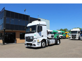 Vlačilec MERCEDES-BENZ Actros 1843