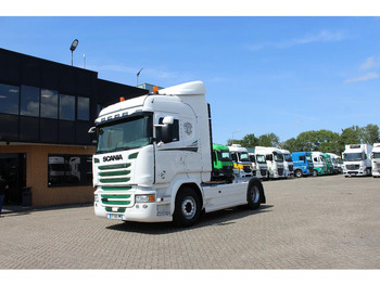Vlačilec SCANIA R 490