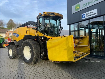 Kombajn za krmo NEW HOLLAND