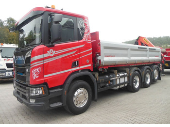Tovornjak z dvigalom SCANIA R 580