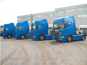 Vlačilec SCANIA R 450