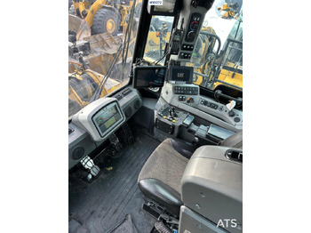 CAT 988 K Wheel Loader with Bucket lizing CAT 988 K Wheel Loader with Bucket: slika 4 CAT 988 K Wheel Loader with Bucket lizing CAT 988 K Wheel Loader with Bucket: slika 4