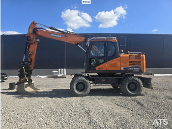 Bager na kolesih DOOSAN DX160W