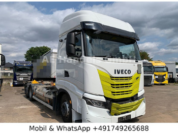 Tovornjak-šasija IVECO S-WAY