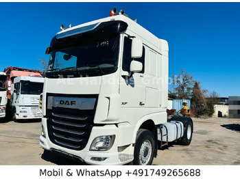 Vlačilec DAF XF 530
