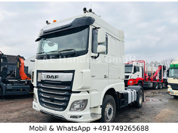 Vlačilec DAF XF 530