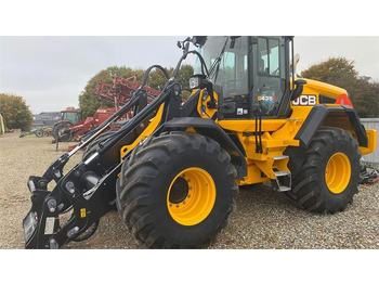 Kolesni nakladalec JCB 435S