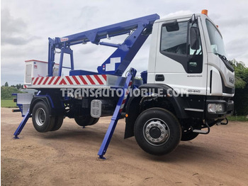 Dvižna ploščad montirana na tovornjak IVECO EuroCargo