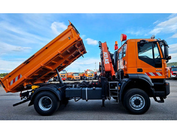 Tovornjak prekucnik, Tovornjak z dvigalom Iveco Trakker 190T33 4x4 Euro5 Kran Atlas Funk: slika 5