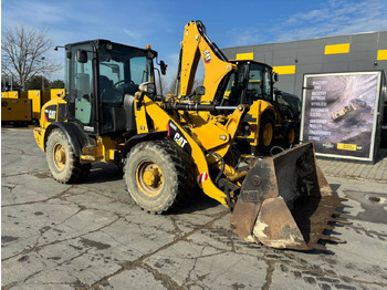 CAT 906H2 lizing CAT 906H2: slika 2
