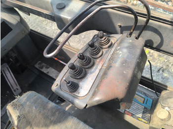 Diesel viličar NISSAN FD25: slika 5 Diesel viličar NISSAN FD25: slika 5