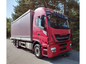 Tovornjak s ponjavo IVECO Stralis