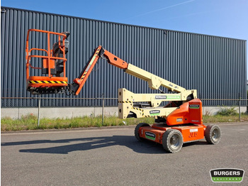 Zglobna dvižna ploščad JLG E450AJ
