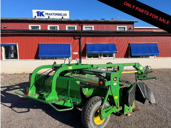 Kosilnica JOHN DEERE