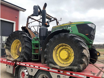 Traktor JOHN DEERE 6175R