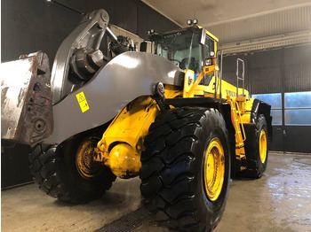 Kolesni nakladalec Volvo L 350 F Dismantled for parts: slika 2