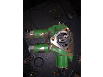 Hidravlični ventil za Kmetijski stroj John Deere 6000 - Rozdzielacz: slika 4