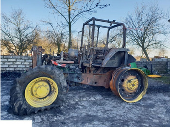 Sprednja os JOHN DEERE