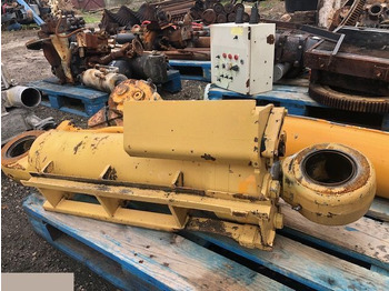 Hidravlični cilinder za Gradbeni stroj Liebherr L564 - Siłownik Wychyłu: slika 5 Hidravlični cilinder za Gradbeni stroj Liebherr L564 - Siłownik Wychyłu: slika 5