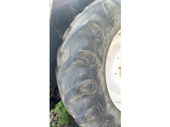 Kompletno kolo za Kmetijski stroj Massey Ferguson 3690 koło kompletne tylne 42 cale: slika 2