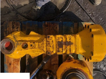 Os in deli za Kmetijski stroj Matbro TS 280 Caterpillar TH Clark Hurth - Obudowa Mostu: slika 4 Os in deli za Kmetijski stroj Matbro TS 280 Caterpillar TH Clark Hurth - Obudowa Mostu: slika 4