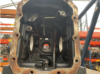 Menjalnik NEW HOLLAND