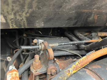 Traktor Valtra 8150 8150-4 - cała na części: slika 5