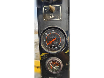 Usmerjevalni vrtalni stroj 2000 VERMEER NAVIGATOR D80X100: slika 4