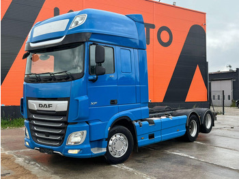 Tovornjak-šasija DAF XF 530
