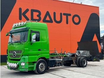 Tovornjak-šasija MERCEDES-BENZ Actros 1832